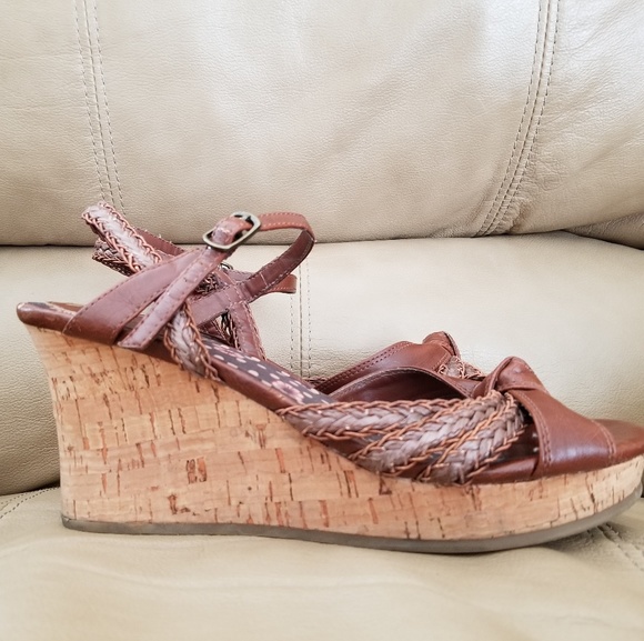 Hot Kiss Brown Wedge Buckle Sandals - Picture 2 of 8